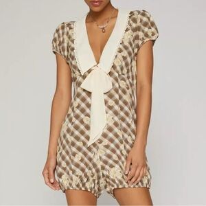 Urban Outfitters Kimchi Blue Bloomer Romper Plaid Ethereal Bow Dainty Size Small